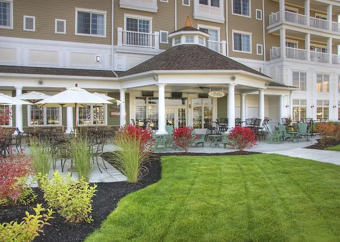 Montour Falls Hotels