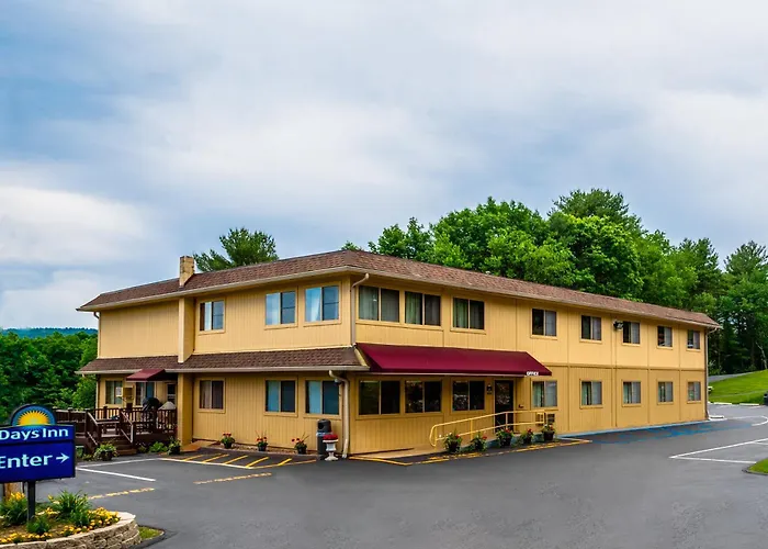Wurtsboro Hotels