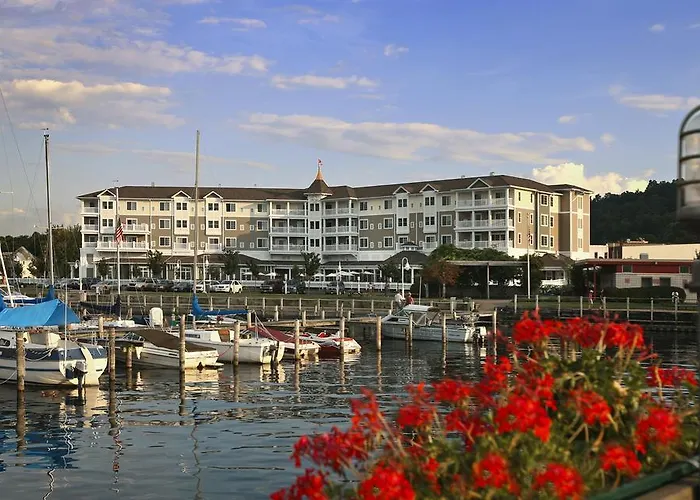 Watkins Glen Hotels