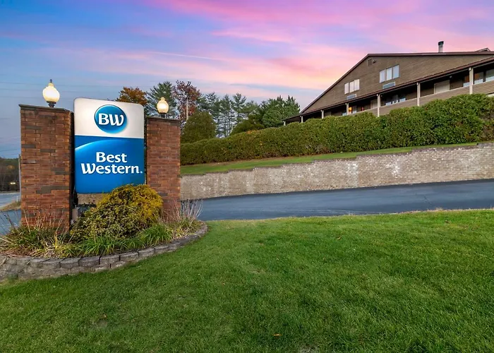 Lake George Resorts and Hotels with Waterparks