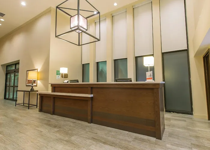 Mount Kisco Hotels