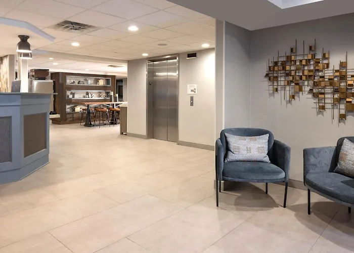 Essex Hotels