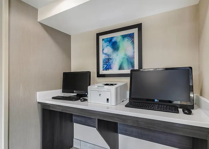 Holley Hotels