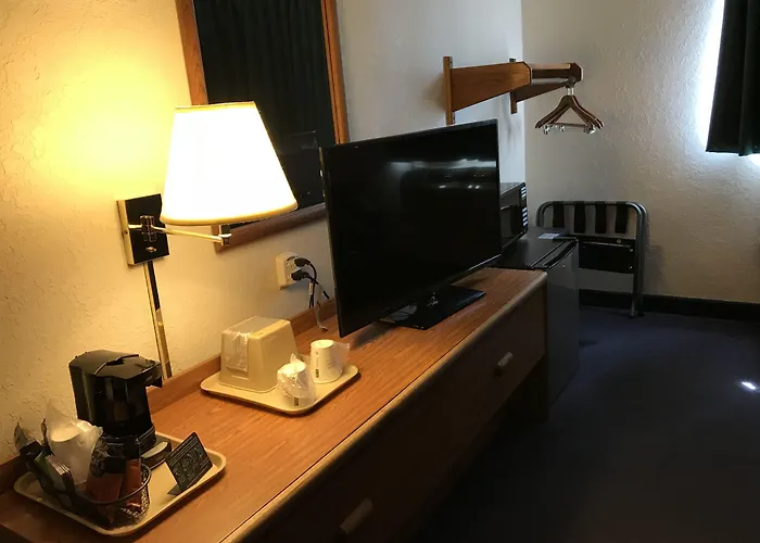 Sidney Hotels