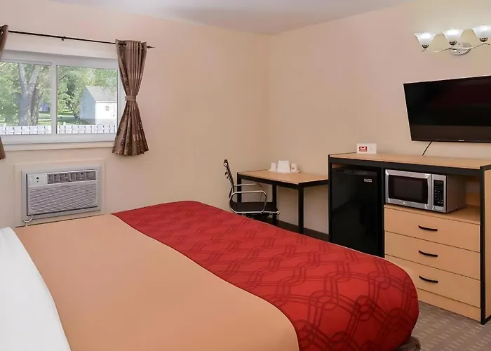 Econo Lodge Rochester
