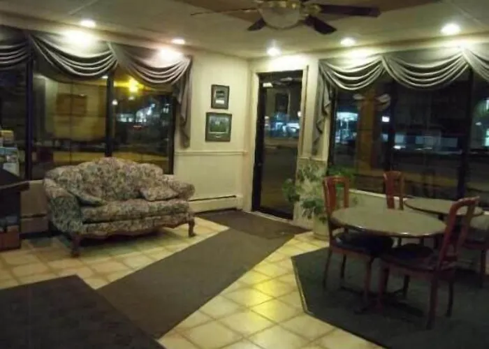 Colonie Inn And Suites Latham