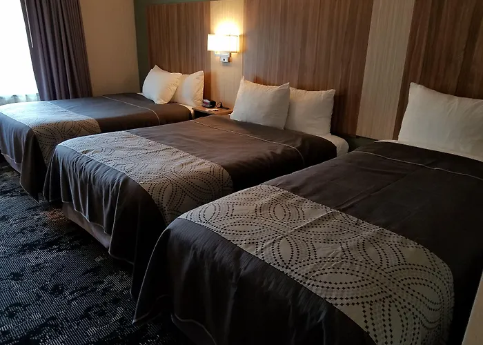 Lewiston Hotels