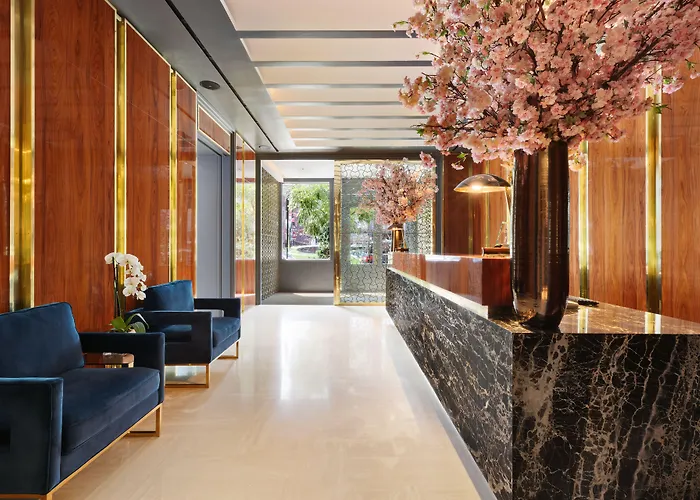 New York hotels near Trinity Church