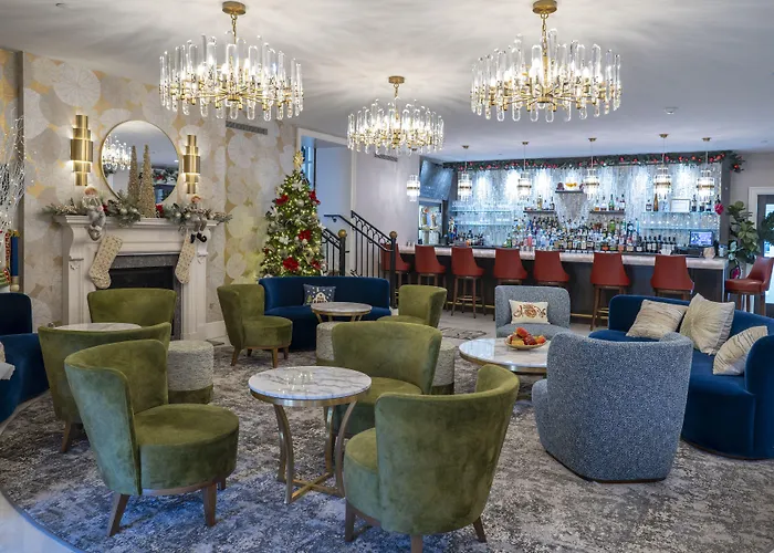 Orange Inn Boutique Hotel Goshen