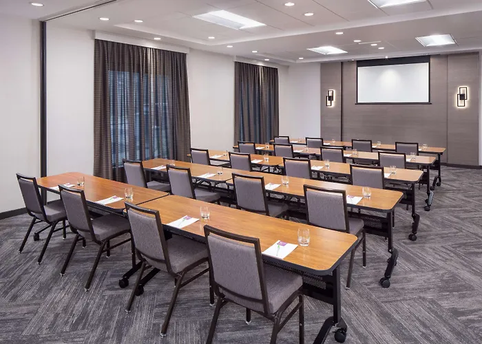 Wallkill Hotels