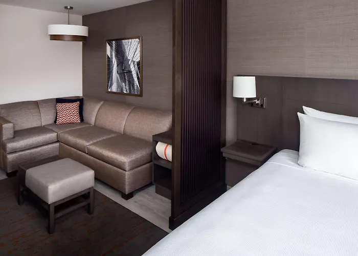 Wappingers Falls Hotels