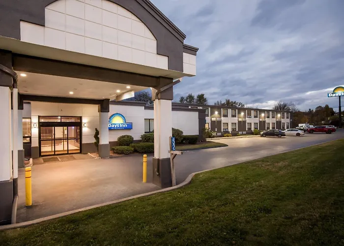 Ferndale Hotels