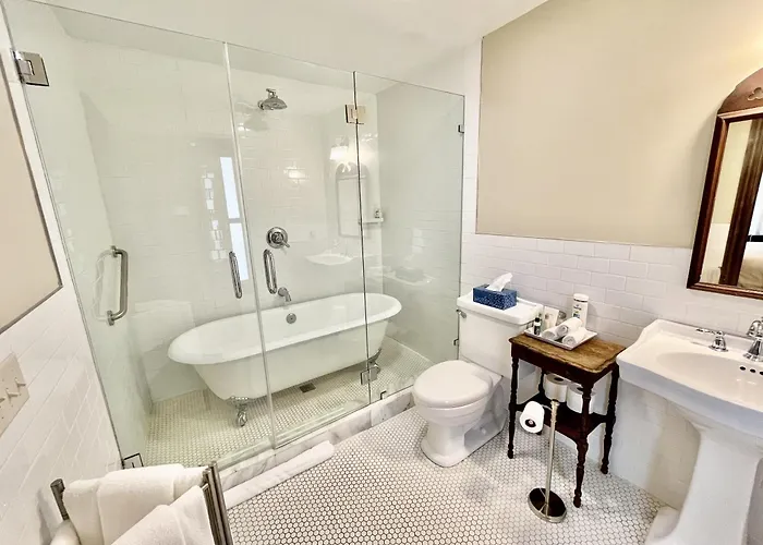 Dartmouth House Inn Rochester