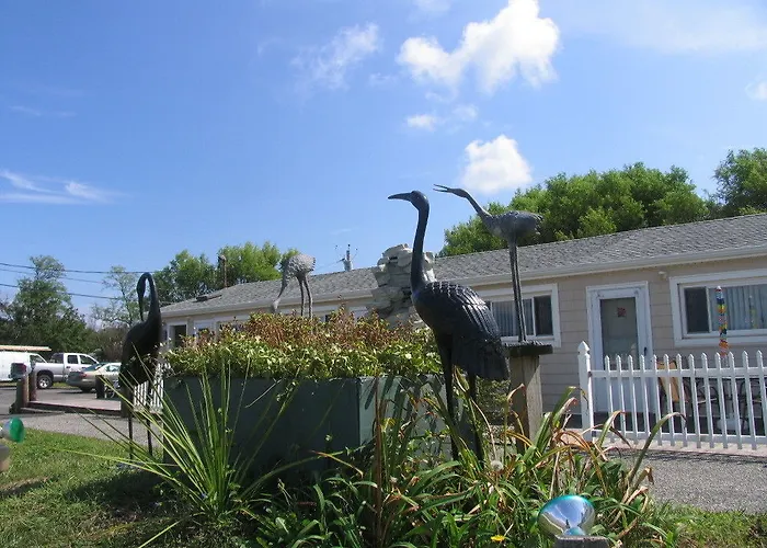 Southold Hotels