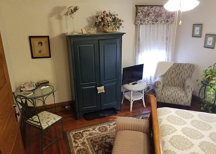 Cooperstown Bed & Breakfasts 