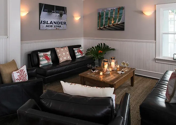 Shelter Island Heights Hotels