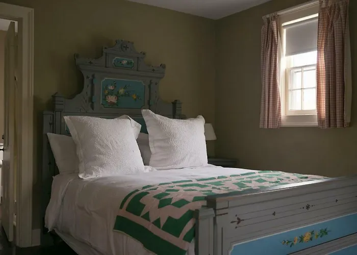 Bridgehampton Hotels