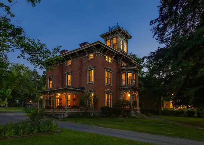 Rosemont Inn Utica
